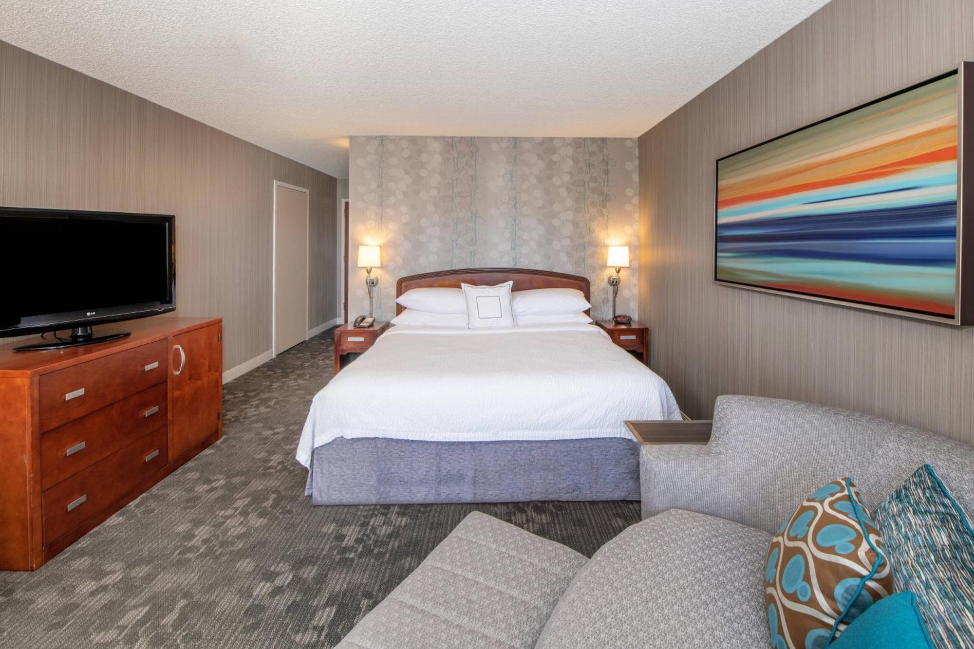 Отель Courtyard By Marriott Oakland Airport Экстерьер фото